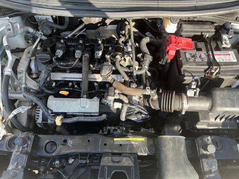 Used 2023 Nissan Versa SV image 30