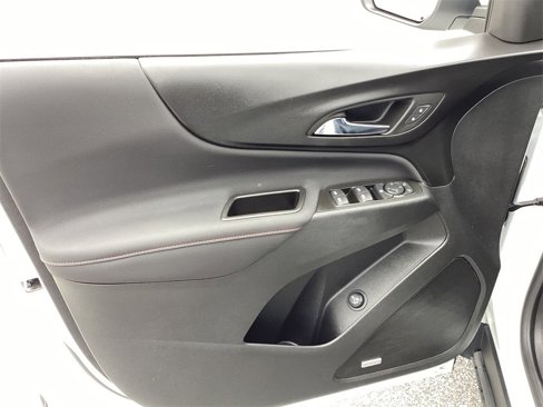 Certified 2022 Chevrolet Equinox RS w/ RS Leather Package image 22