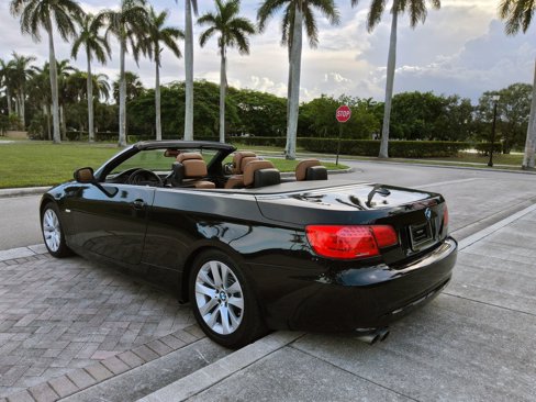 Used 2011 BMW 328i Convertible image 5