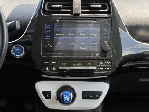 Used 2017 Toyota Prius Prime Plus image 20