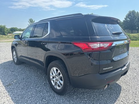 Used 2021 Chevrolet Traverse LT image 8