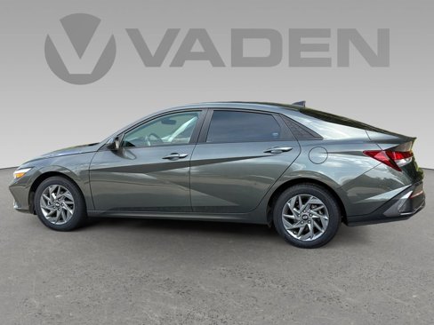 Used 2024 Hyundai Elantra SEL image 6