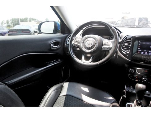 Used 2020 Jeep Compass Latitude image 12