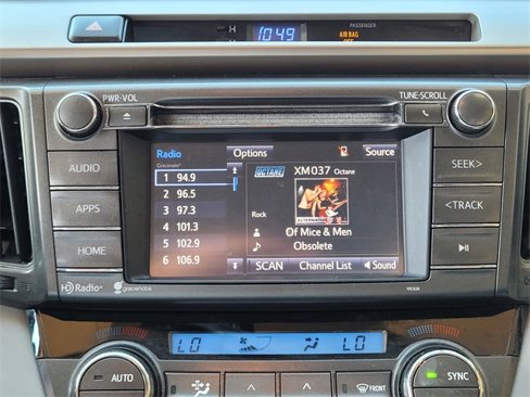 Used 2015 Toyota RAV4 XLE image 24