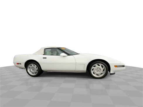 Used 1992 Chevrolet Corvette Convertible image 9