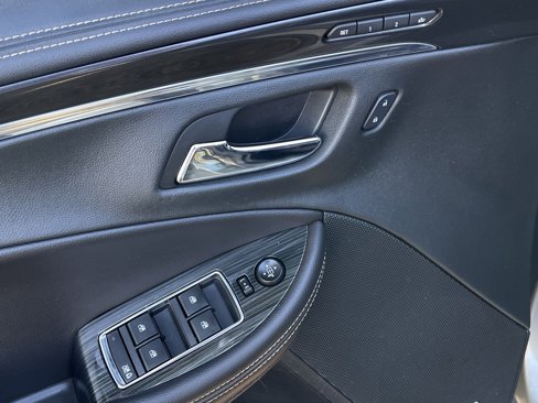 Used 2017 Chevrolet Impala Premier w/ Enhanced Convenience Package image 12