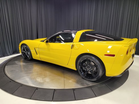 Used 2007 Chevrolet Corvette Coupe w/ Preferred Equipment Group image 10