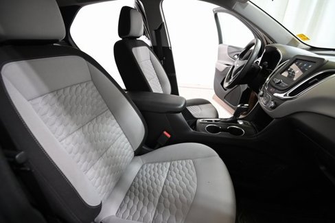 Used 2019 Chevrolet Equinox LS w/ LS Convenience Package image 21