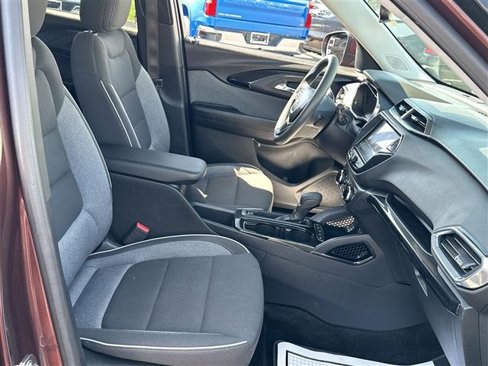 Certified 2023 Chevrolet TrailBlazer LT w/ Convenience Package image 27