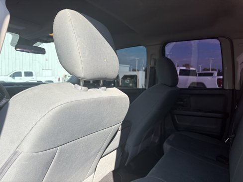 Used 2017 RAM 1500 Express image 8