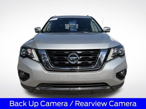 Used 2020 Nissan Pathfinder Platinum image 10