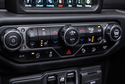 Used 2021 Jeep Wrangler Unlimited Rubicon image 69