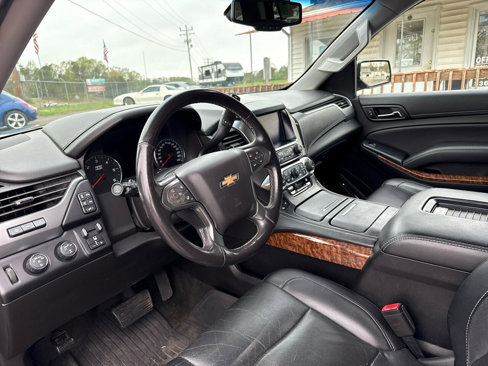 Used 2017 Chevrolet Tahoe Premier image 3