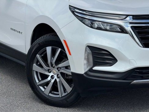 Used 2022 Chevrolet Equinox LT image 6