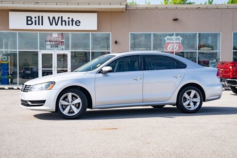 Used 2013 Volkswagen Passat TDI SE image 1