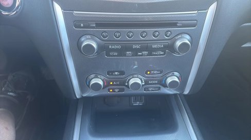 Used 2018 Nissan Pathfinder SL image 43