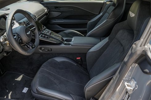 New 2025 Aston Martin V8 Vantage Coupe image 22