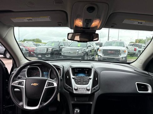 Used 2017 Chevrolet Equinox LT w/ Convenience Package image 24