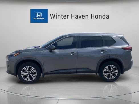 Used 2022 Nissan Rogue SV image 5