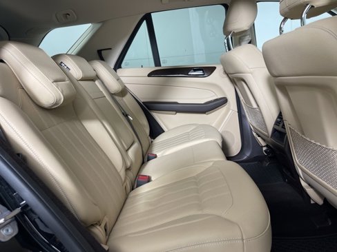 Used 2018 Mercedes-Benz GLE 350 4MATIC image 16