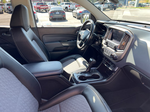 Used 2017 Chevrolet Colorado Z71 image 27