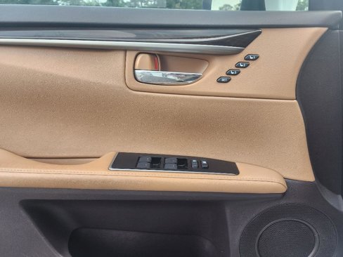 Used 2016 Lexus ES 350 image 15
