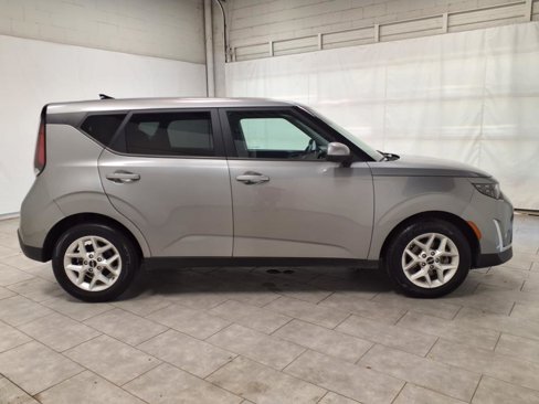 Used 2023 Kia Soul LX w/ Option Group 015 image 10