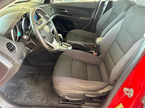 Used 2014 Chevrolet Cruze LT image 10