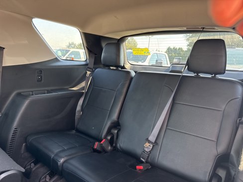 Used 2019 Chevrolet Traverse LT image 8