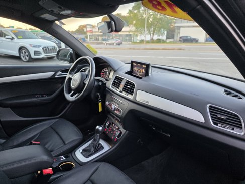 Used 2018 Audi Q3 2.0T Premium image 41