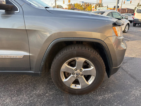 Used 2012 Jeep Grand Cherokee Limited image 41