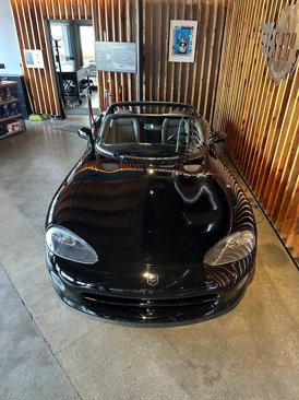 Used 1995 Dodge Viper RT/10 image 6