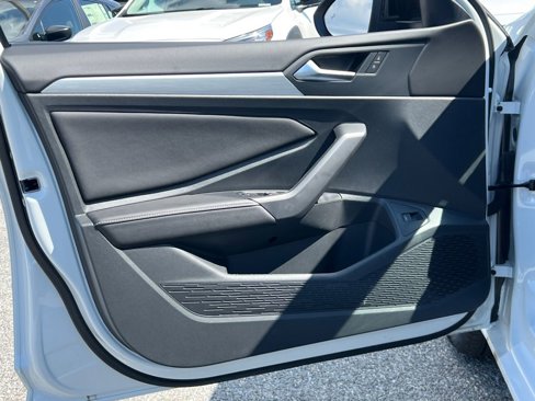 New 2025 Volkswagen Jetta Sport image 12