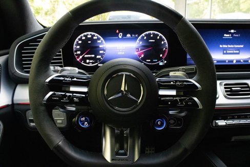 Used 2024 Mercedes-Benz GLS 63 AMG 4MATIC image 11