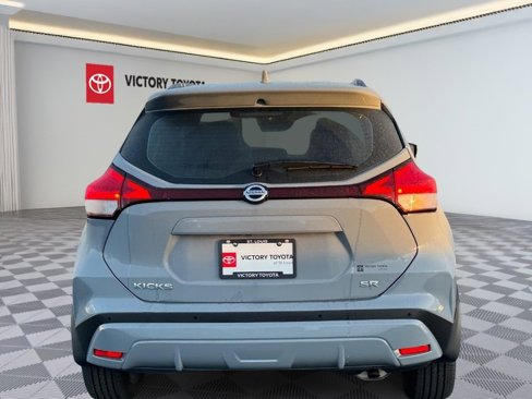 Used 2021 Nissan Kicks SR image 5