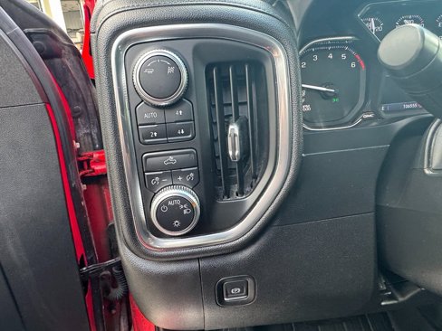 Used 2019 GMC Sierra 1500 SLE image 13