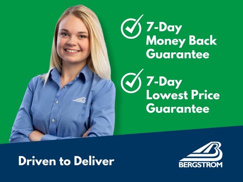 Used 2020 Ford Edge Titanium w/ Class II Trailer Tow Package image 2