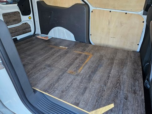 Used 2020 Ford Transit Connect XLT image 31