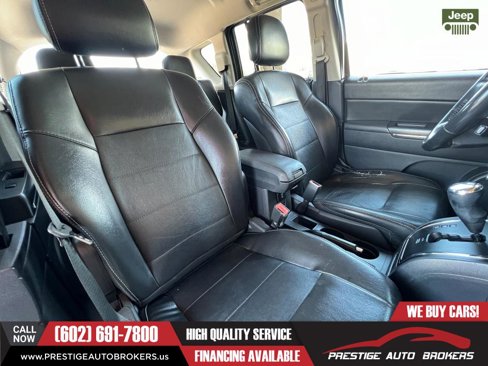 Used 2010 Jeep Compass Limited image 31
