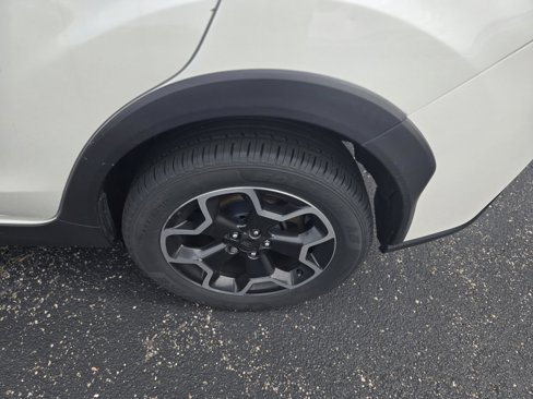 Used 2014 Subaru Crosstrek 2.0i Premium image 9