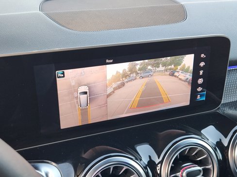 Used 2020 Mercedes-Benz GLB 250 image 19