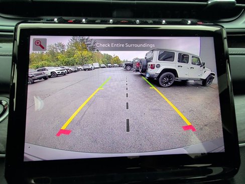 Used 2022 Jeep Grand Cherokee Limited 4xe image 24