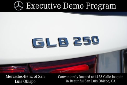 Used 2025 Mercedes-Benz GLB 250 image 12
