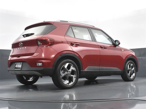 Certified 2022 Hyundai Venue SEL w/ Cargo Package image 23