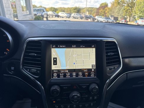 Used 2018 Jeep Grand Cherokee Limited w/ Luxury Group II image 20
