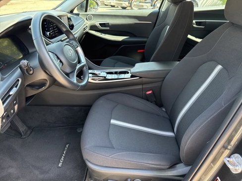 Certified 2023 Hyundai Sonata SEL w/ Convenience Package image 17