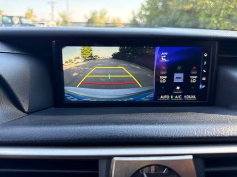 Used 2017 Lexus IS 200t F Sport image 20