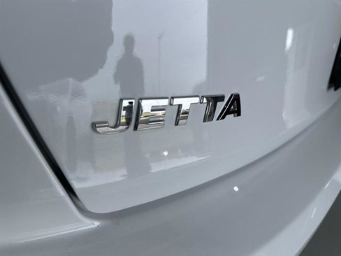 Used 2020 Volkswagen Jetta S image 10