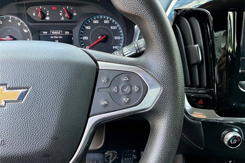 Used 2020 Chevrolet Traverse LS image 12