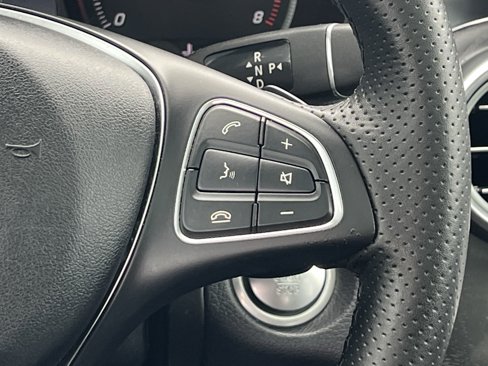 Used 2018 Mercedes-Benz GLC 300 image 33